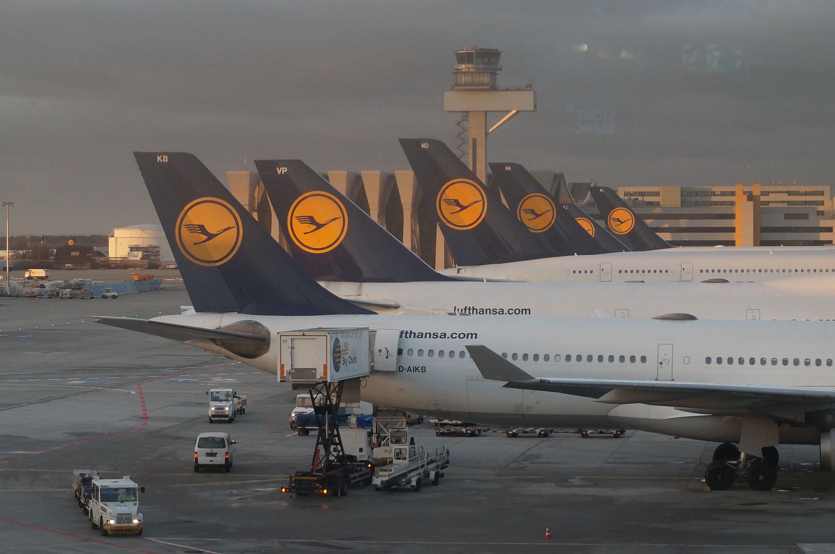 Lufthansa Flug Los Angeles Frankfurt Heute flight-report.com